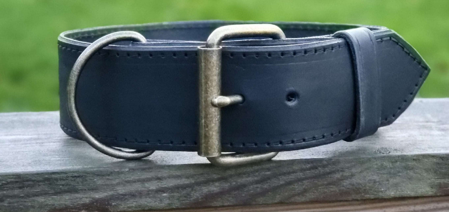 Patrullhalsband i läder